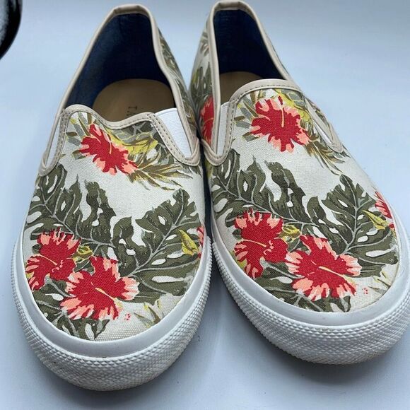 Talbots size 8 slip on canvas sneakers - Picture 1 of 10